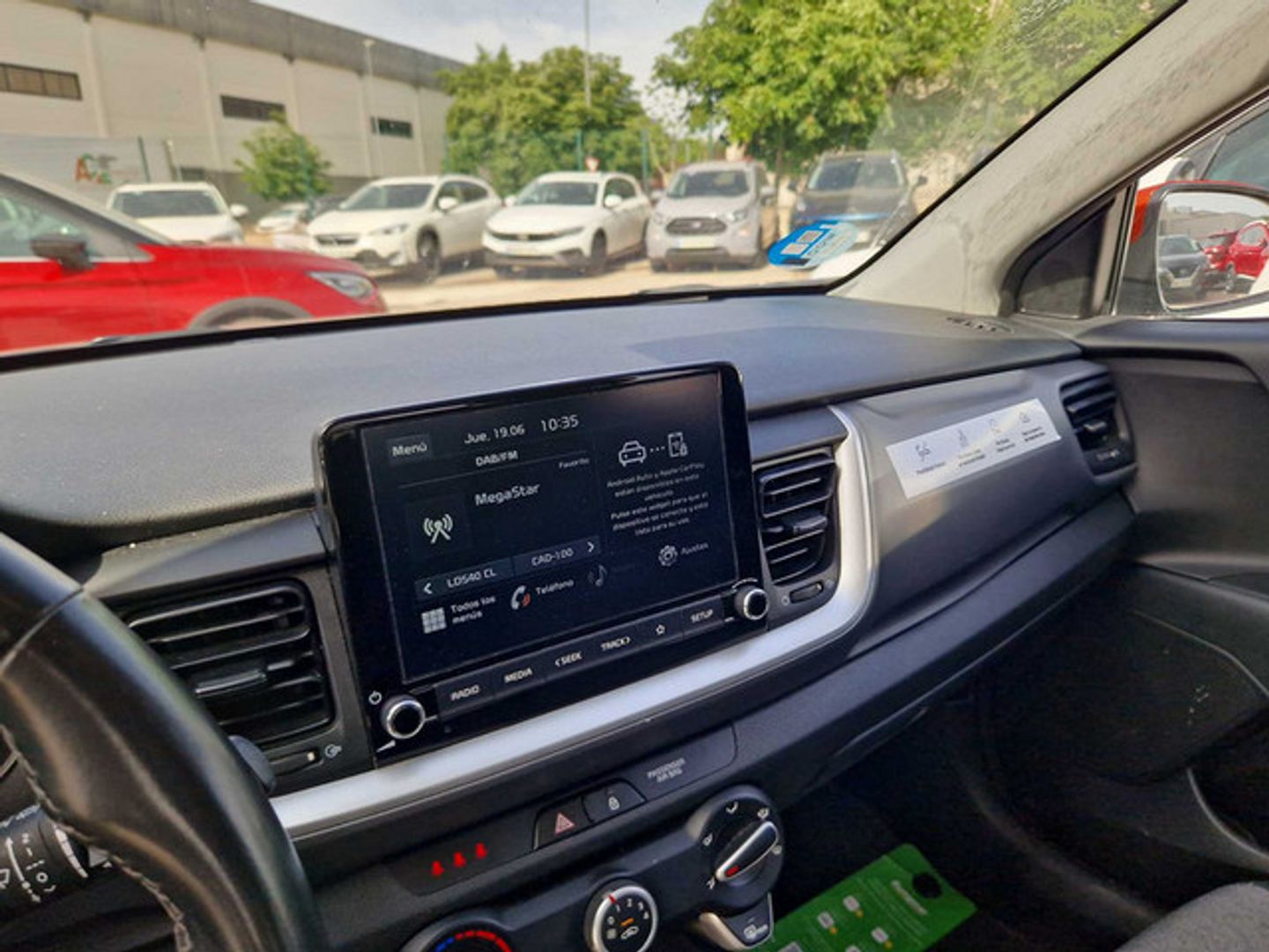 Kia Stonic 1.0 T-GDi MHEV iMT Concept 74 kW (100 CV)