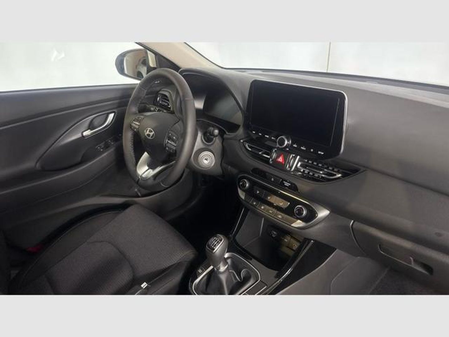 Hyundai i30 1.0 TGDI 48V Klass 74 kW (100 CV)