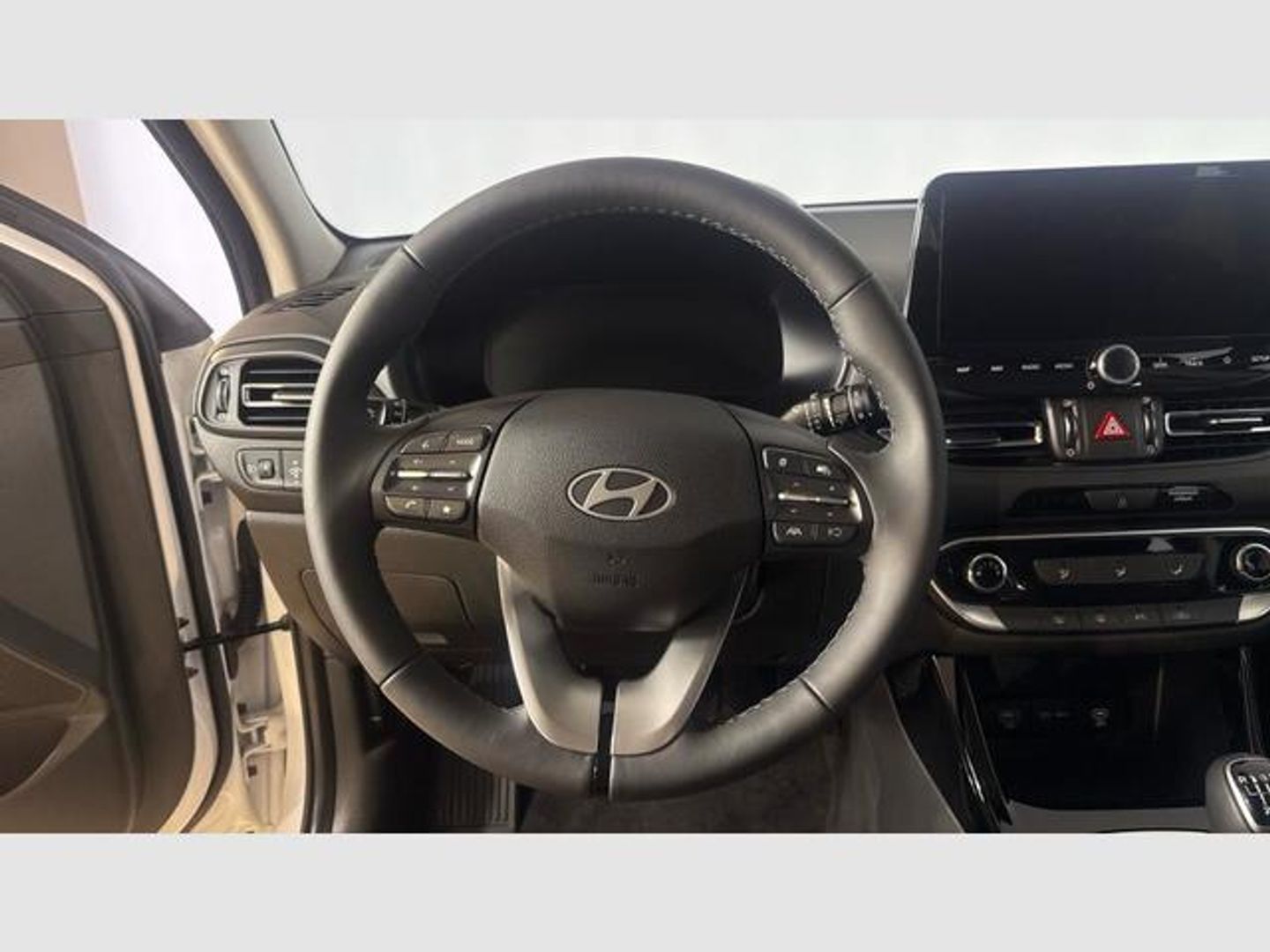Hyundai i30 1.0 TGDI 48V Klass 74 kW (100 CV)