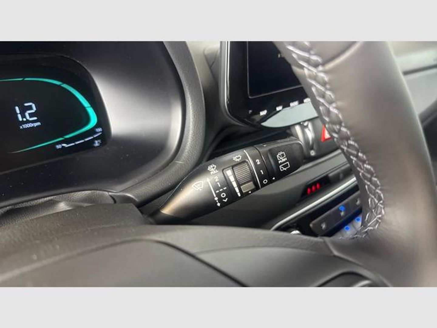 Hyundai i30 1.0 TGDI 48V Klass 74 kW (100 CV)