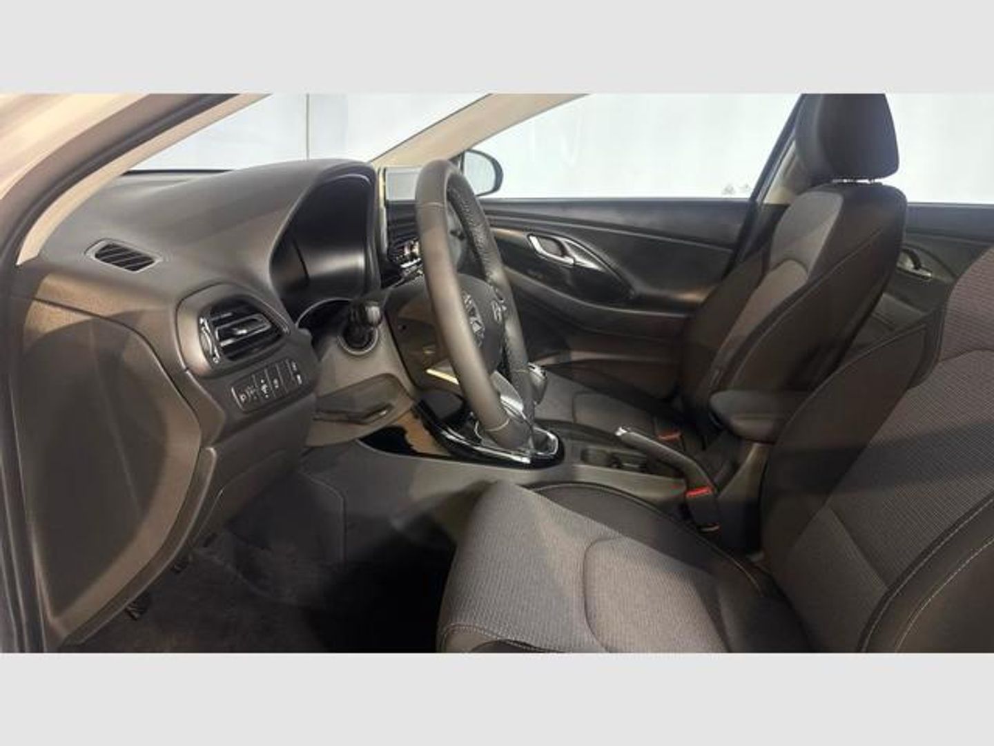 Hyundai i30 1.0 TGDI 48V Klass 74 kW (100 CV)