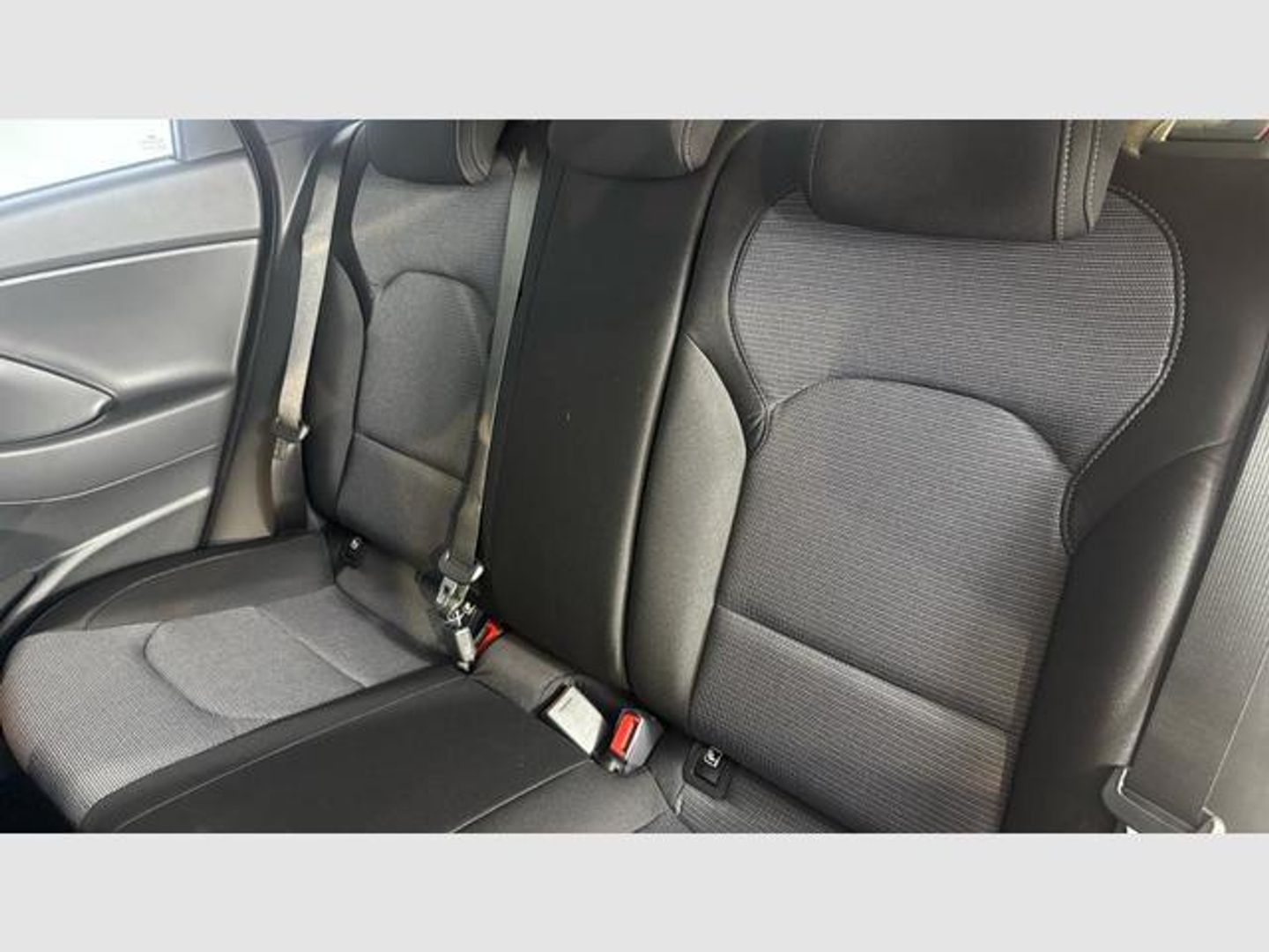 Hyundai i30 1.0 TGDI 48V Klass 74 kW (100 CV)