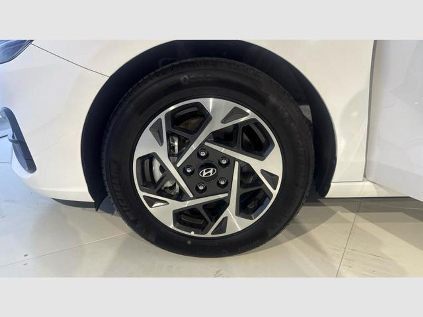 Hyundai i30 1.0 TGDI 48V Klass 74 kW (100 CV)