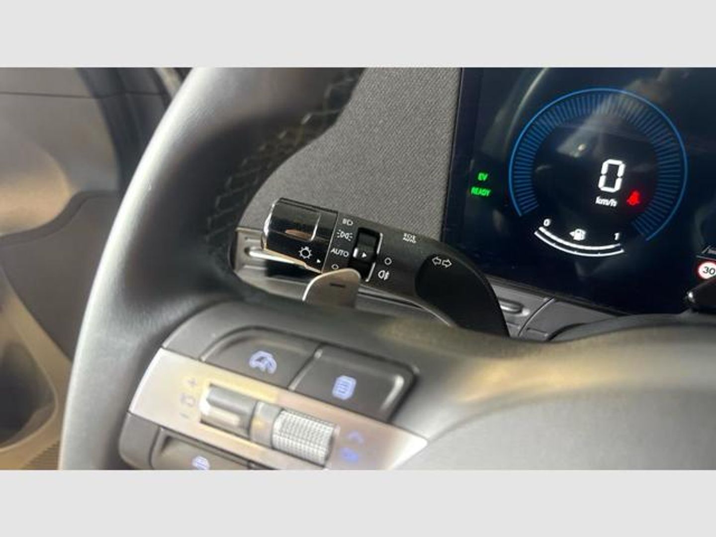Hyundai Kona 1.6 GDI HEV Maxx DCT 104 kW (141 CV)