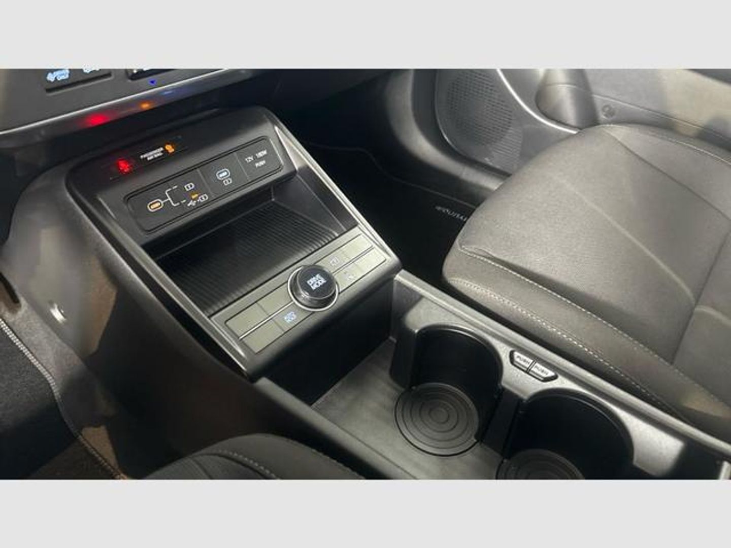 Hyundai Kona 1.6 GDI HEV Maxx DCT 104 kW (141 CV)