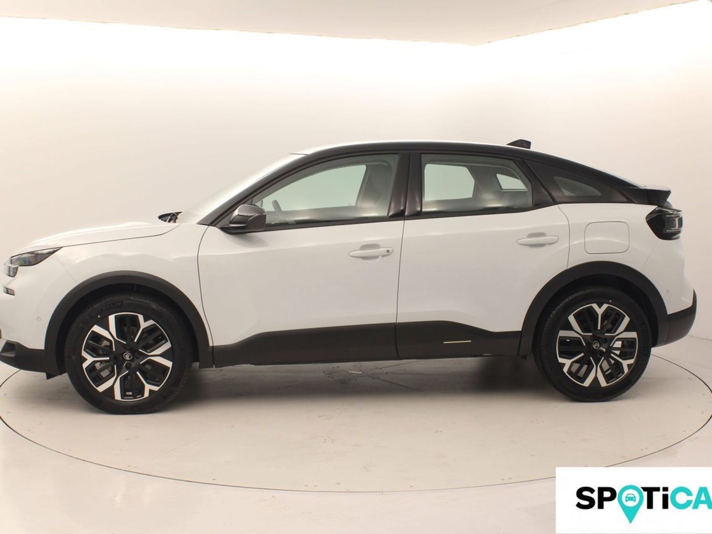 Citroen C4 Hybrid 145  Business Edition e-DCS6 07 kW (145 CV)