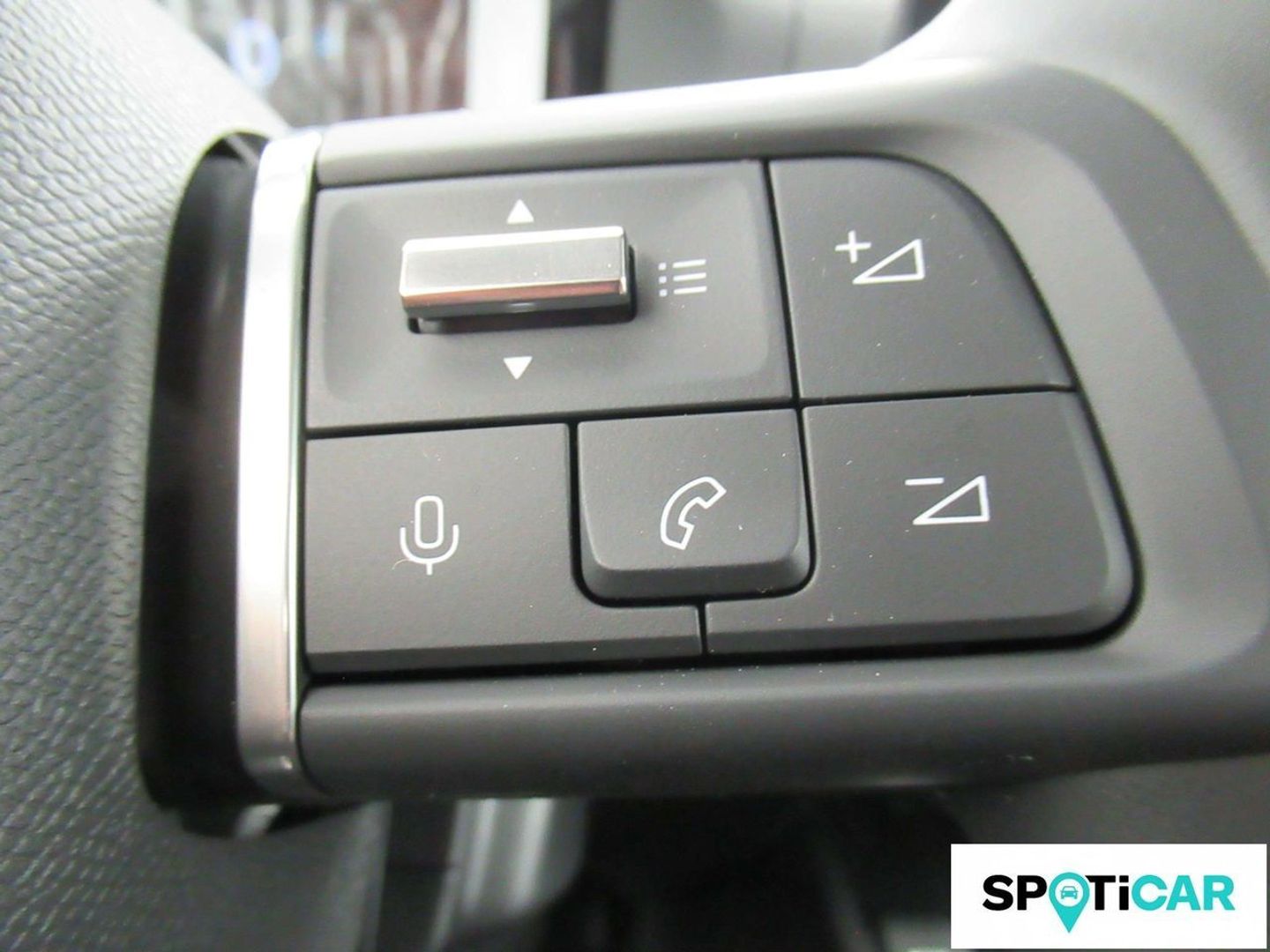 Citroen C4 Hybrid 145  Business Edition e-DCS6 07 kW (145 CV)