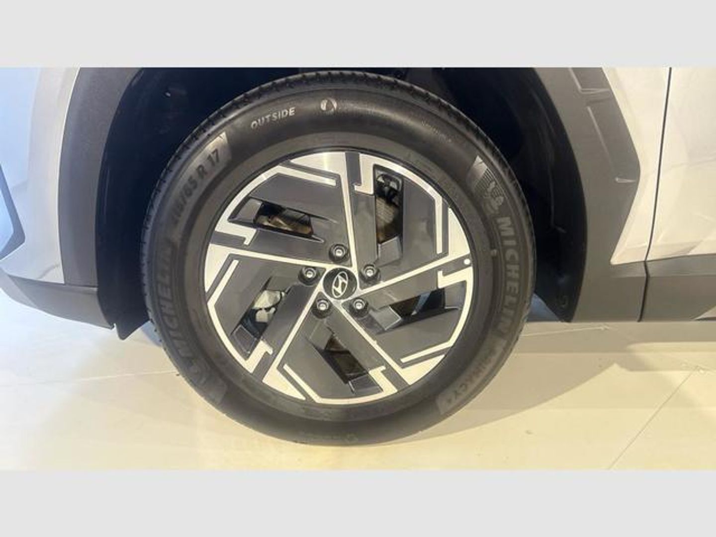 Hyundai Tucson 1.6 CRDI 48V Maxx 100 kW (136 CV)