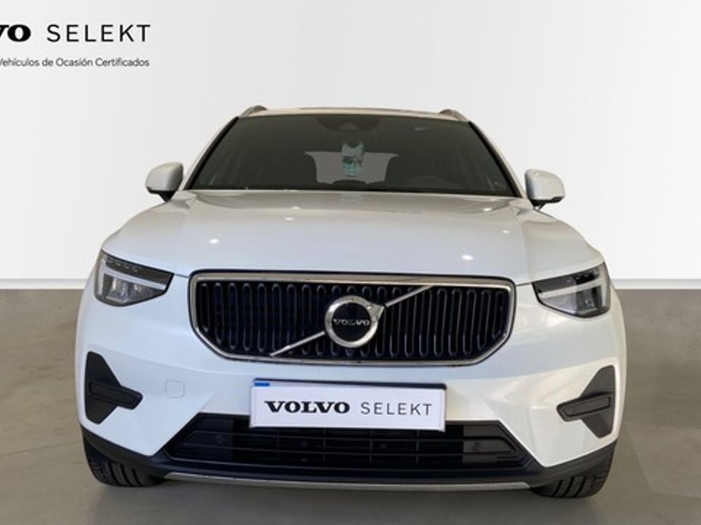 Volvo XC40 B4 G Core Auto 145 kW (197 CV)