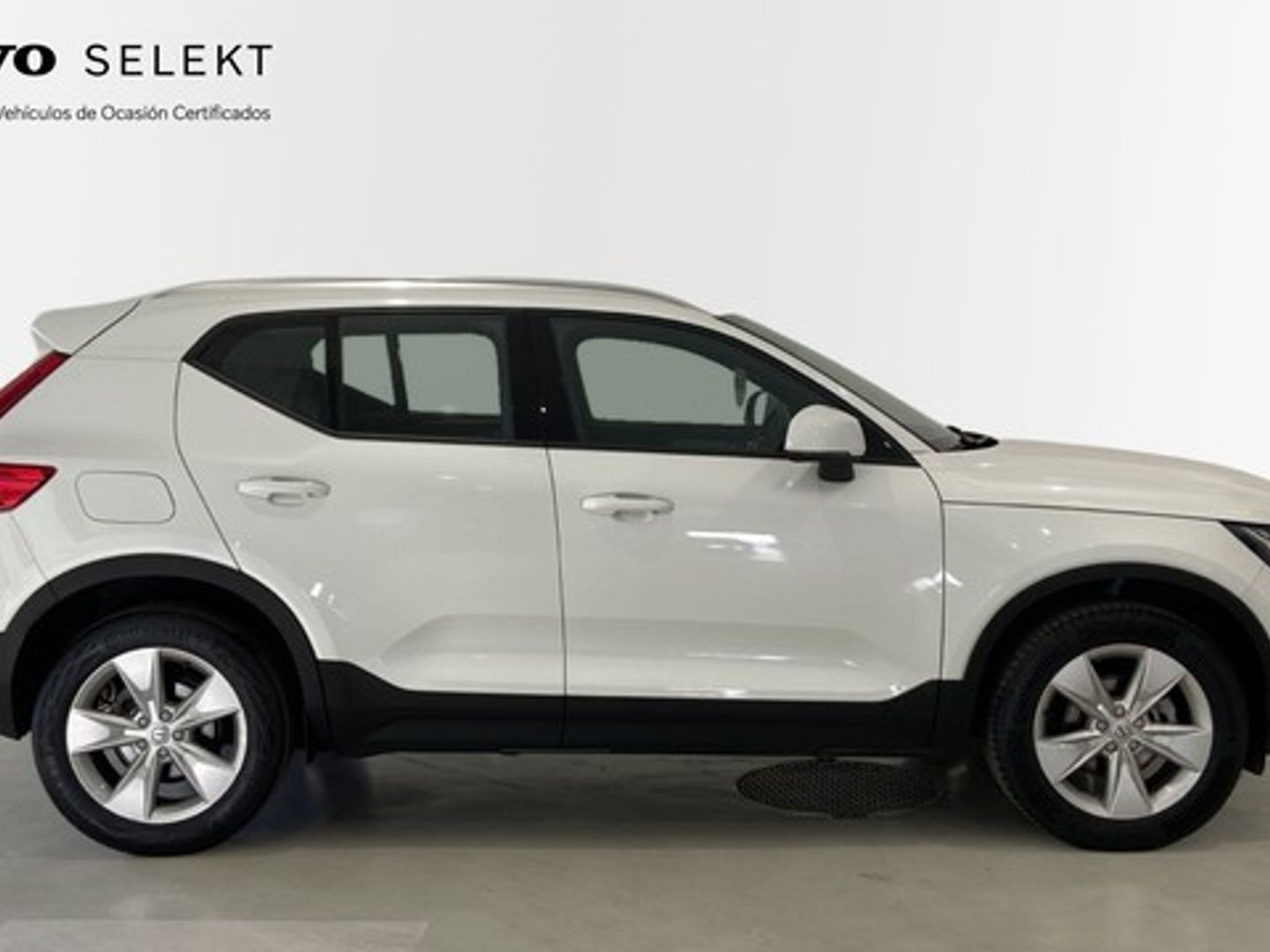 Volvo XC40 B4 G Core Auto 145 kW (197 CV)