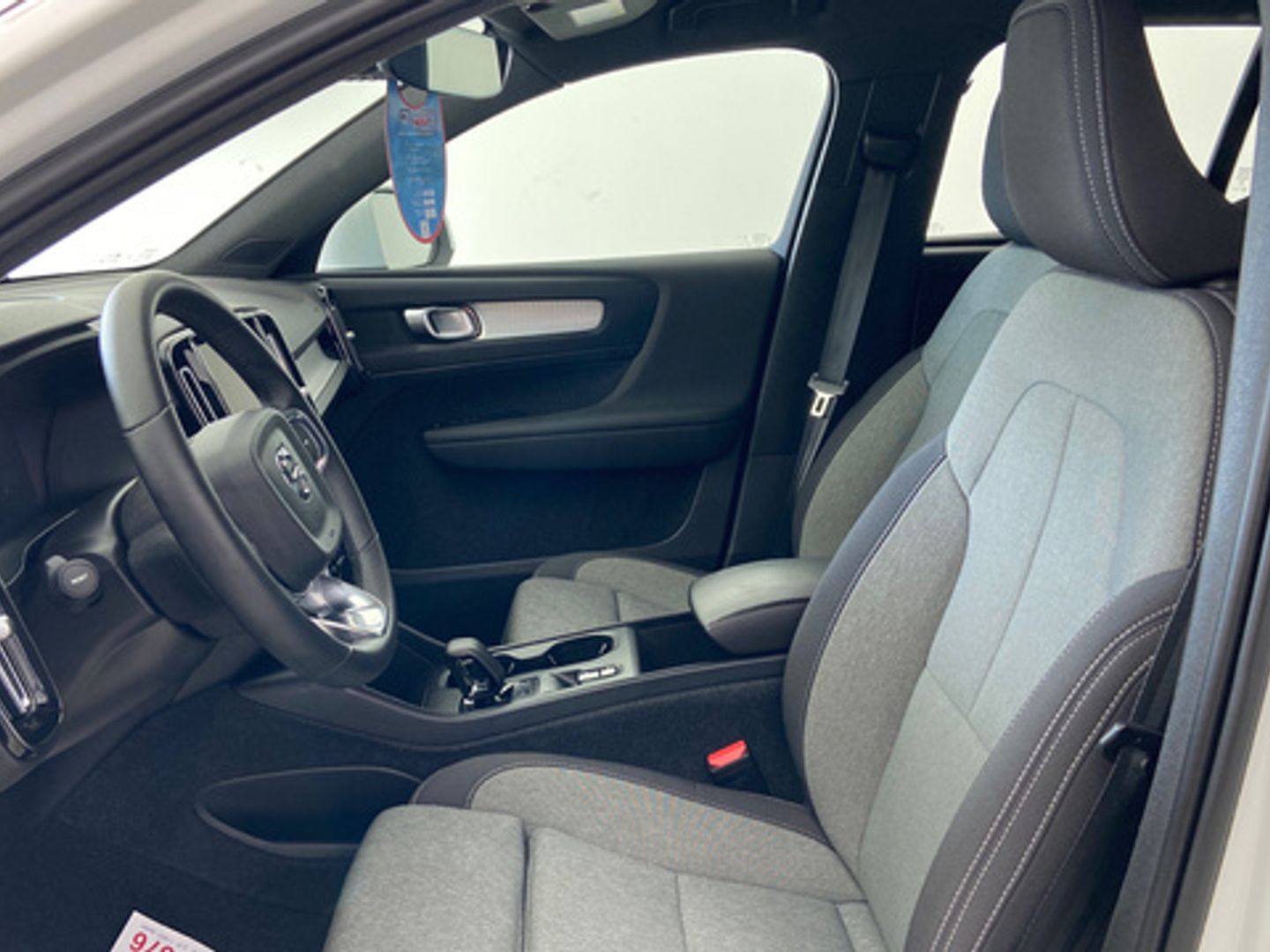 Volvo XC40 B4 G Core Auto 145 kW (197 CV)