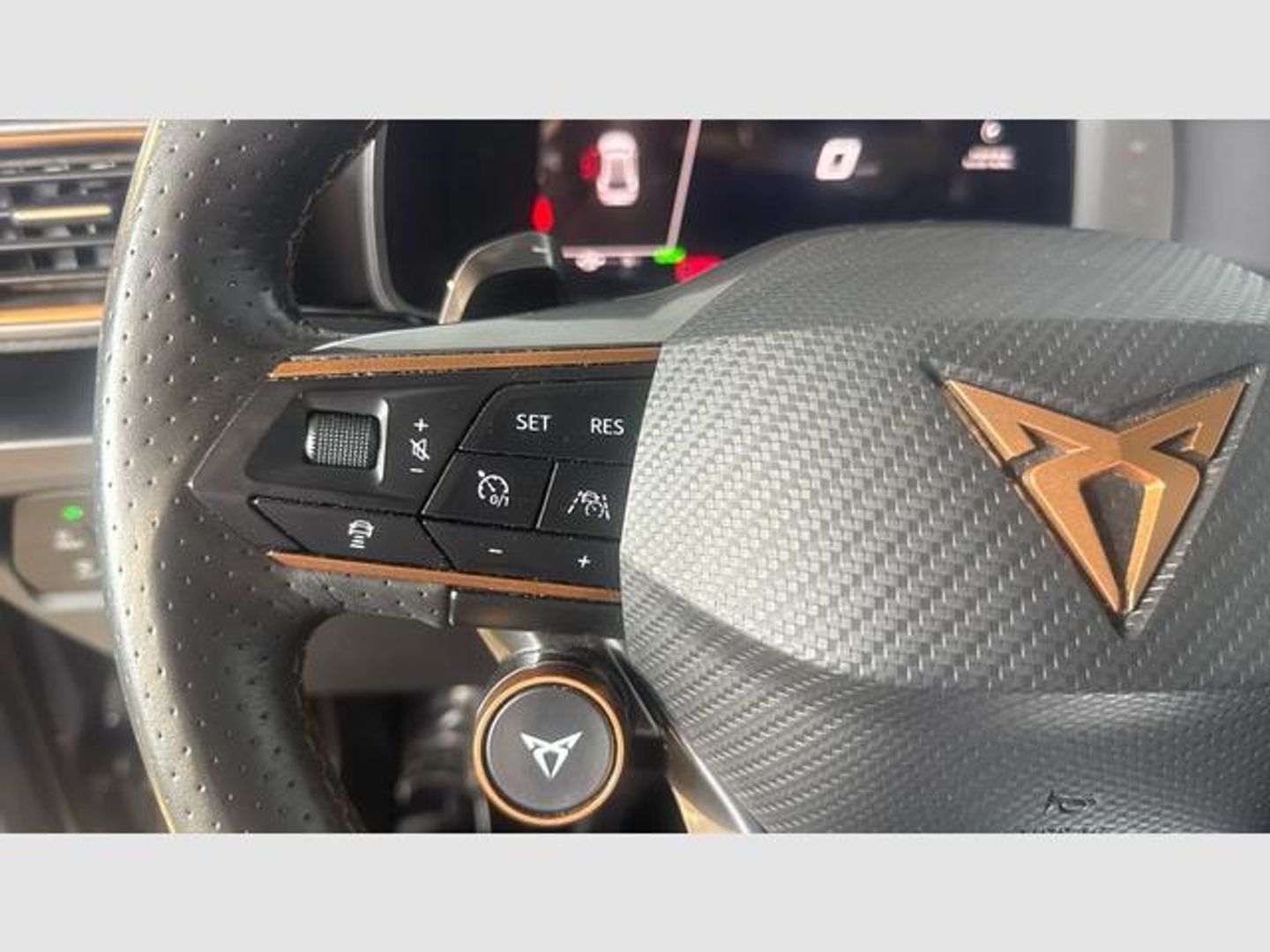CUPRA León 1.4 e-Hybrid DSG 180 kW (245 CV)