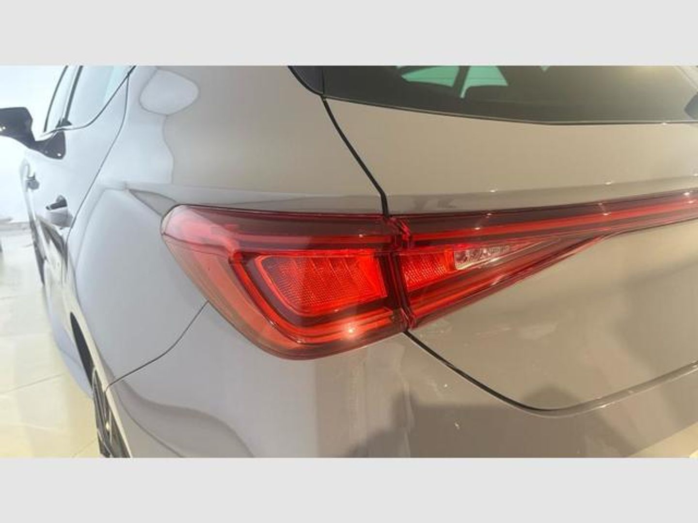 CUPRA León 1.4 e-Hybrid DSG 180 kW (245 CV)