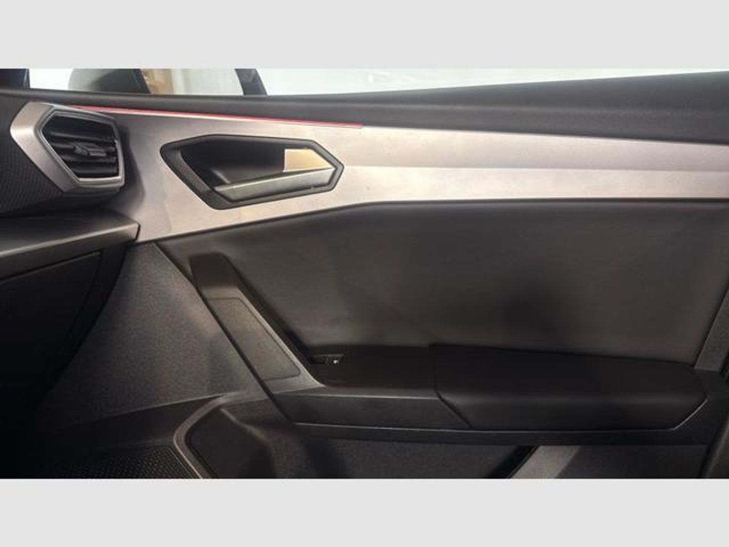 SEAT Leon ST 1.5 eTSI S&S FR Special Edition Vision DSG 110 kW (150 CV)