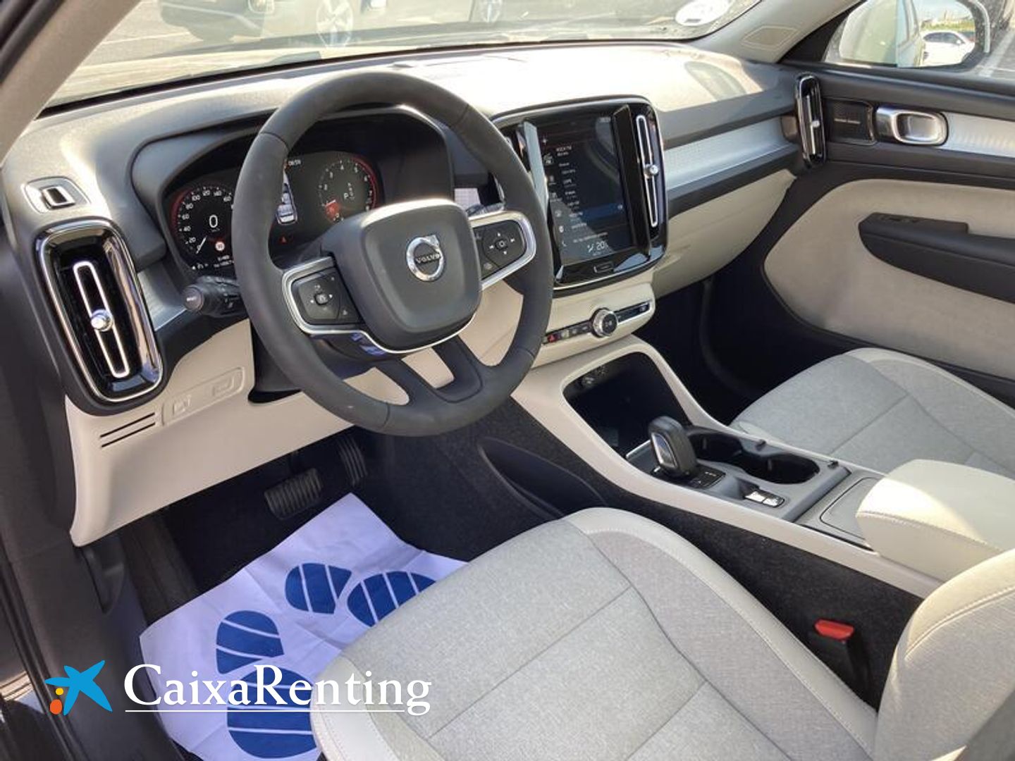 Volvo XC40 T3 Business Plus Auto 120 kW (163 CV)