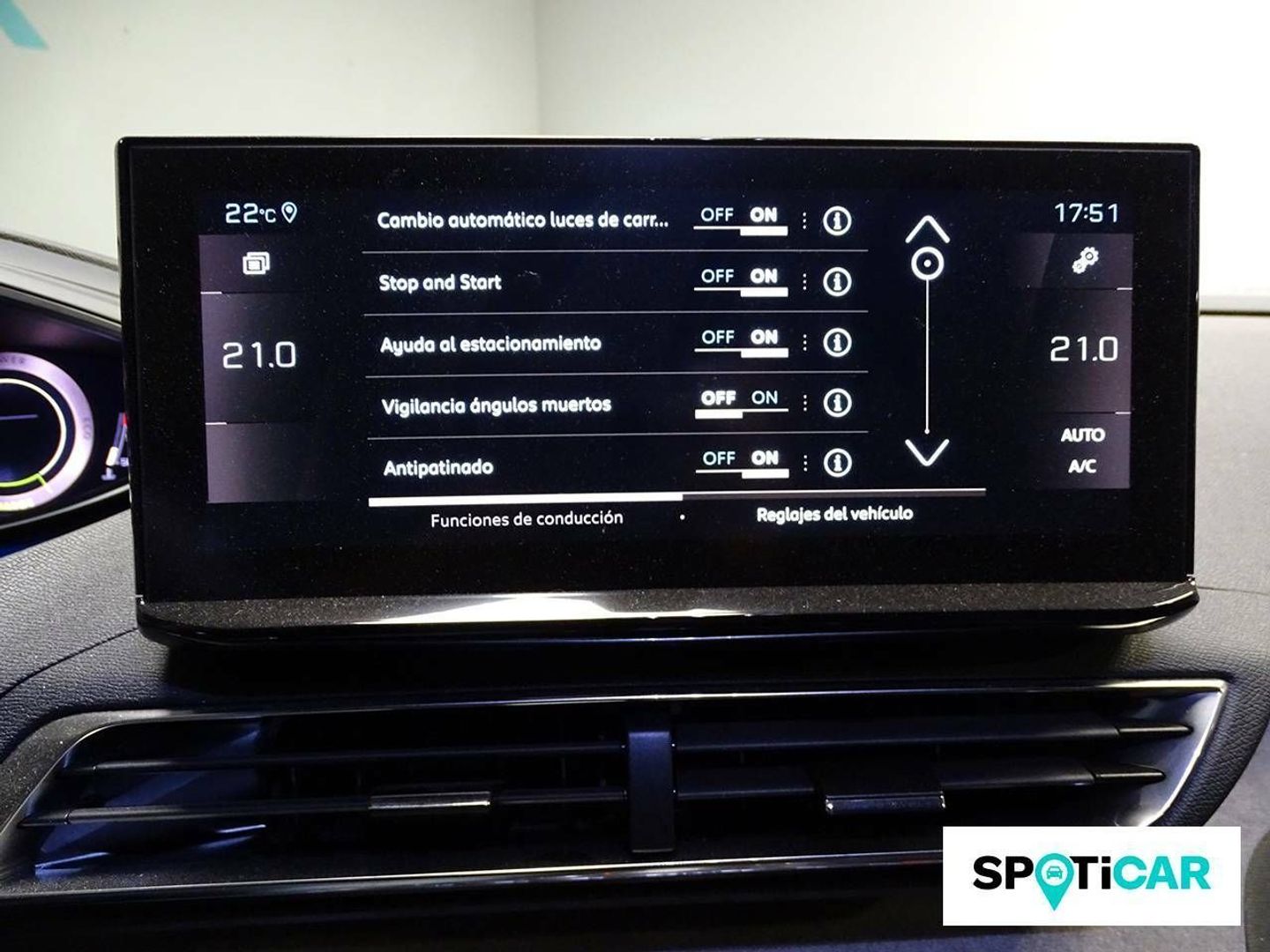 Peugeot 5008 Hybrid 1.2 GT eDCS6 100 kW (136 CV)