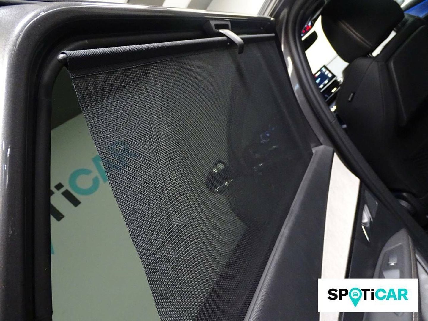 Peugeot 5008 Hybrid 1.2 GT eDCS6 100 kW (136 CV)