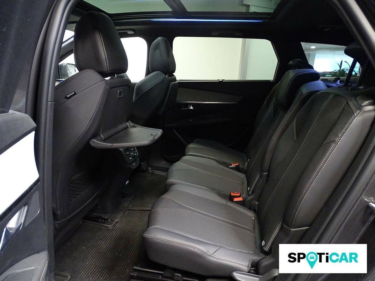 Peugeot 5008 Hybrid 1.2 GT eDCS6 100 kW (136 CV)