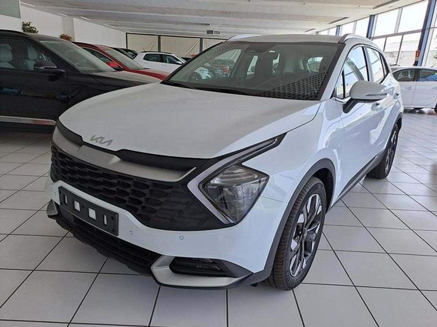 Kia Sportage 1.6 T-GDi PHEV Drive 4x4 195 kW (265 CV) Blanco SUV