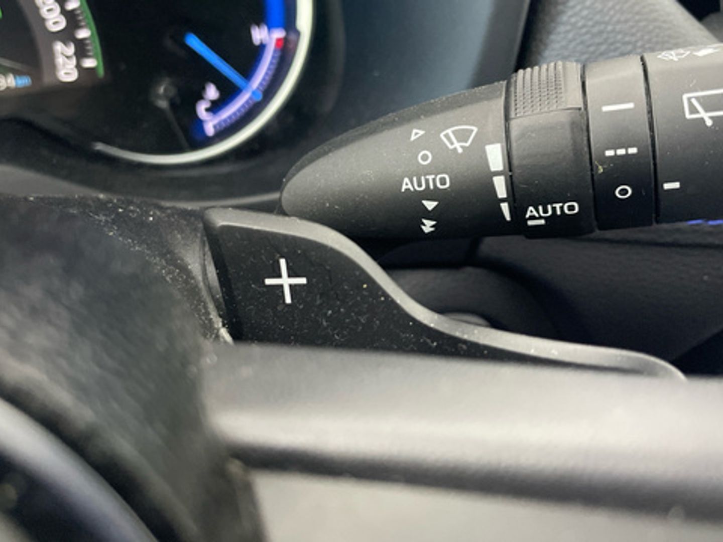 Toyota Rav4 2.5l hybrid Luxury 4WD 163 kW (222 CV)
