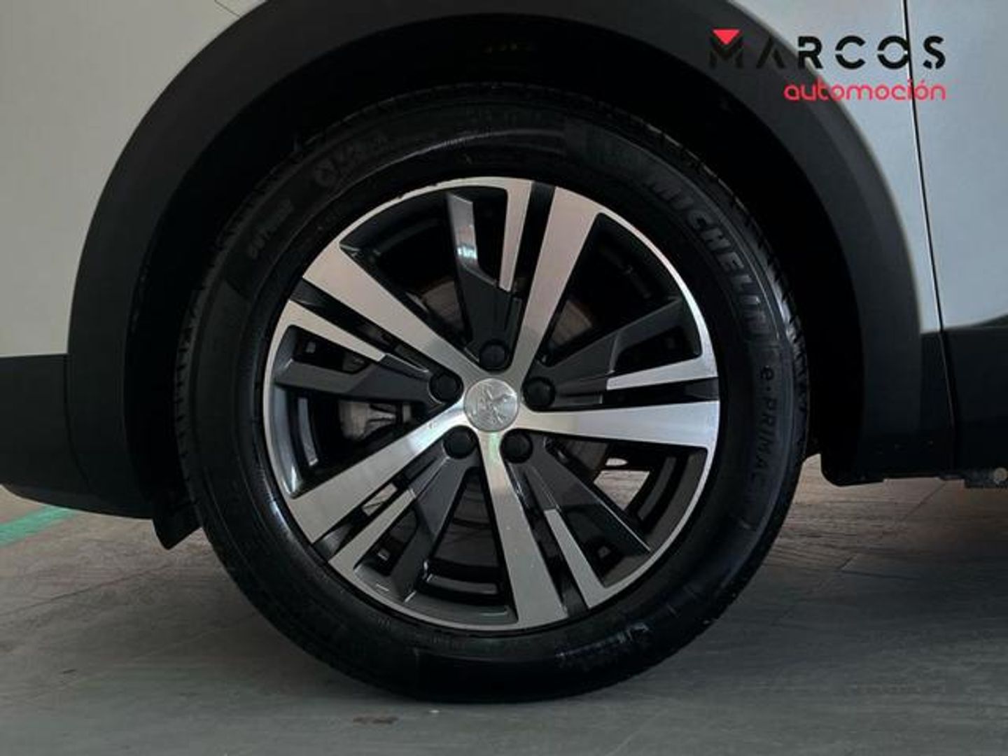 Peugeot 5008 BlueHDI 130 S&S Allure Pack EAT8 96 kW (130 CV)