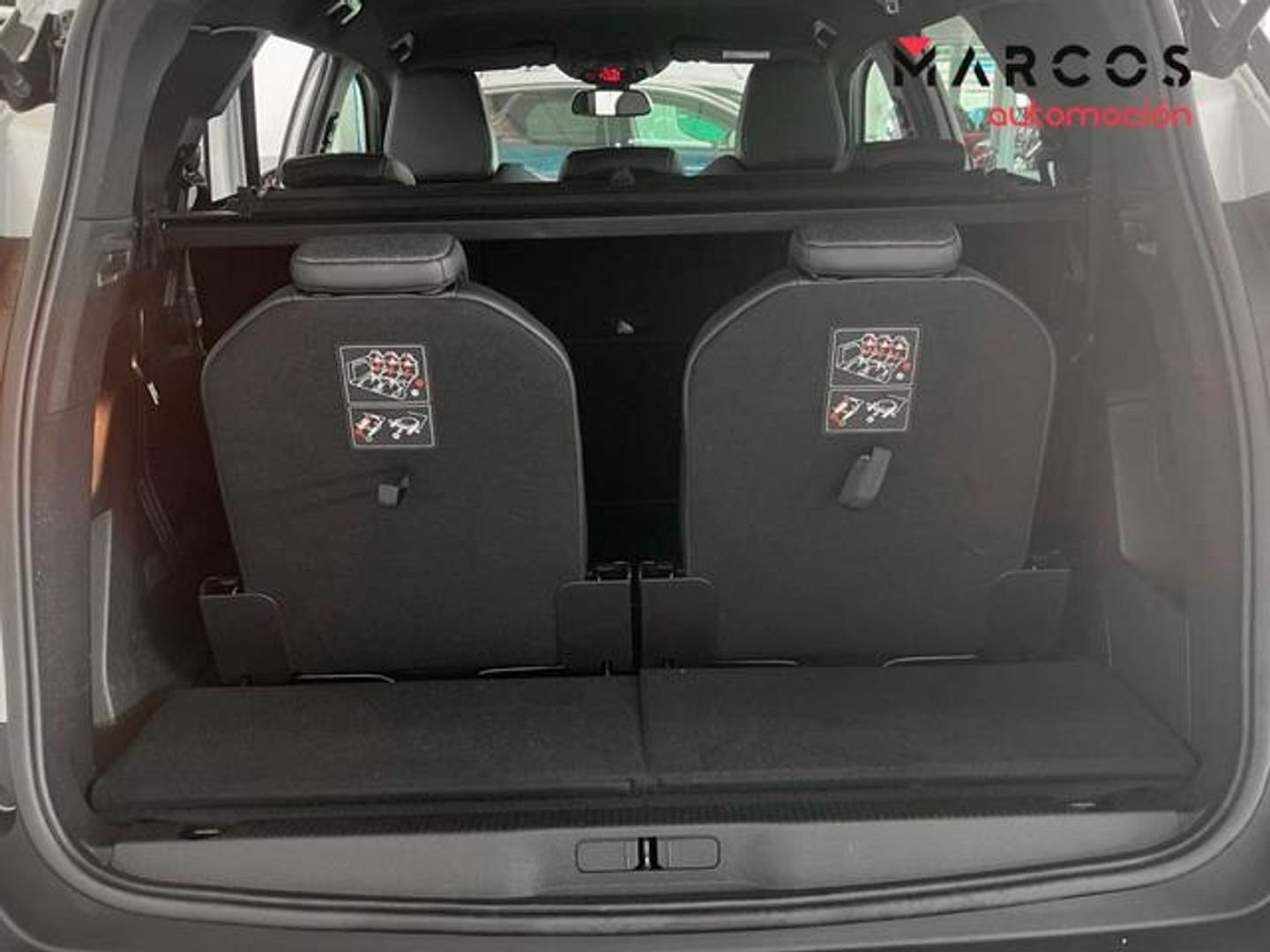 Peugeot 5008 BlueHDI 130 S&S Allure Pack EAT8 96 kW (130 CV)