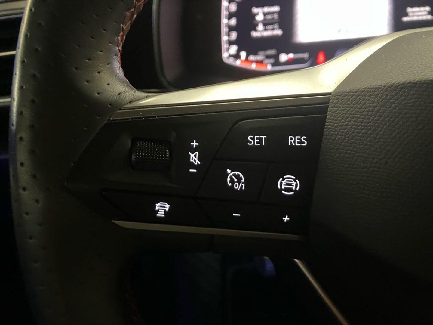 SEAT León 1.5 TSI S&S FR XM 96 kW (130 CV)