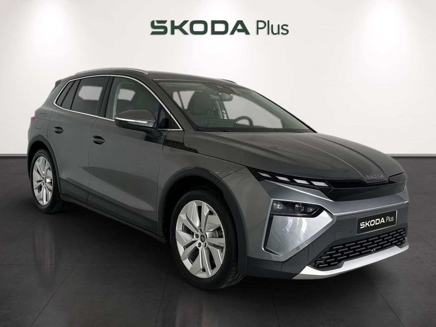 Skoda Elroq 60 63 kWh 150 kW (204 CV) Gris All Terrain / Pick-up