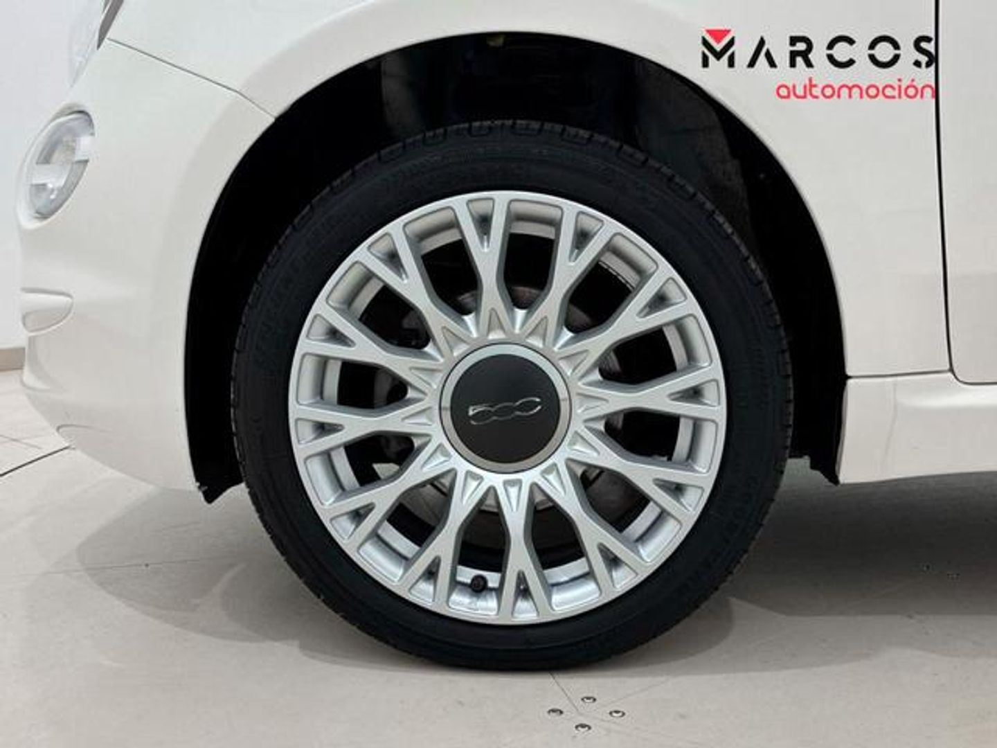 Fiat 500C 1.0 Hybrid Dolcevita 51 kW (70 CV)