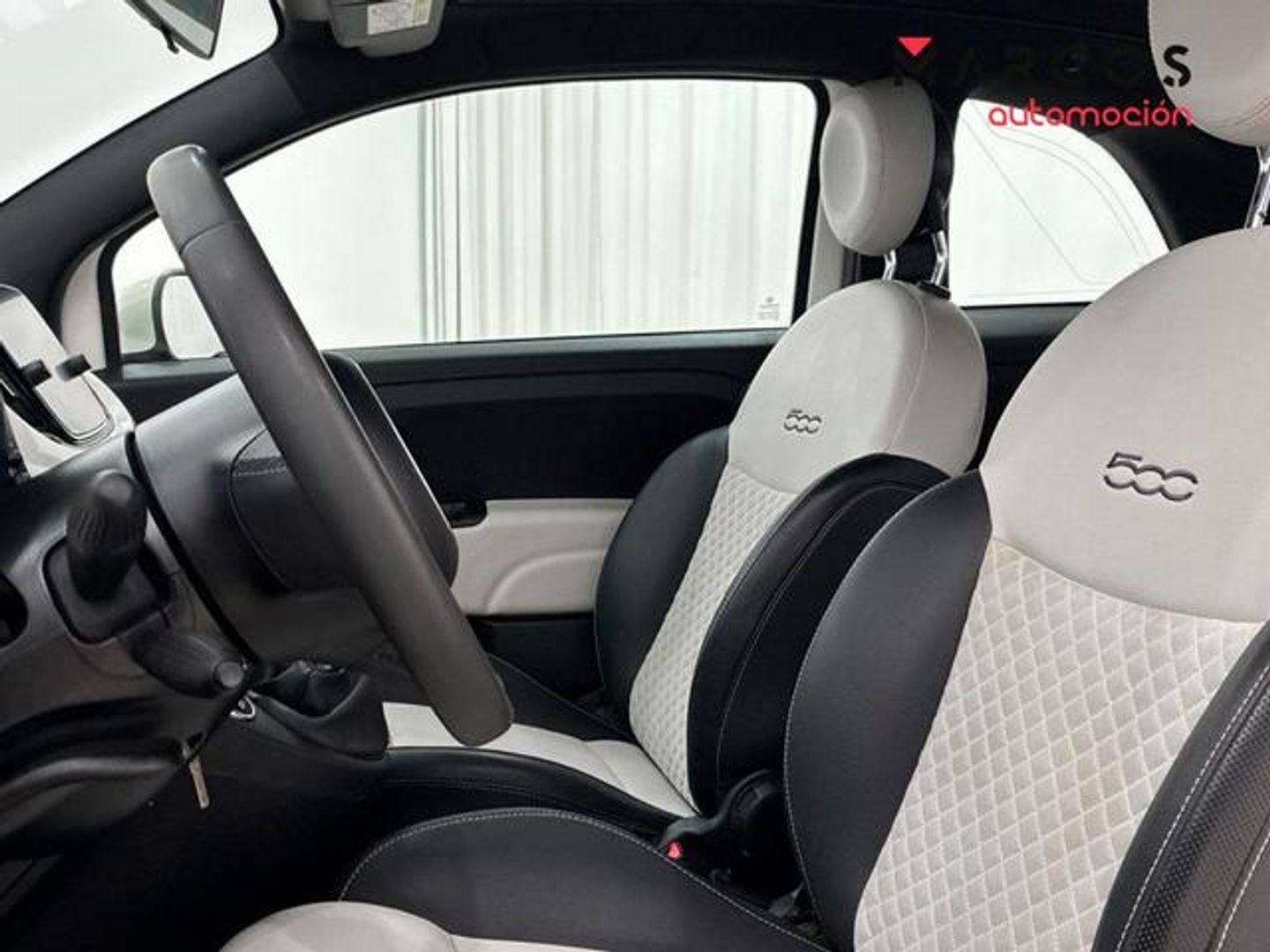 Fiat 500C 1.0 Hybrid Dolcevita 51 kW (70 CV)