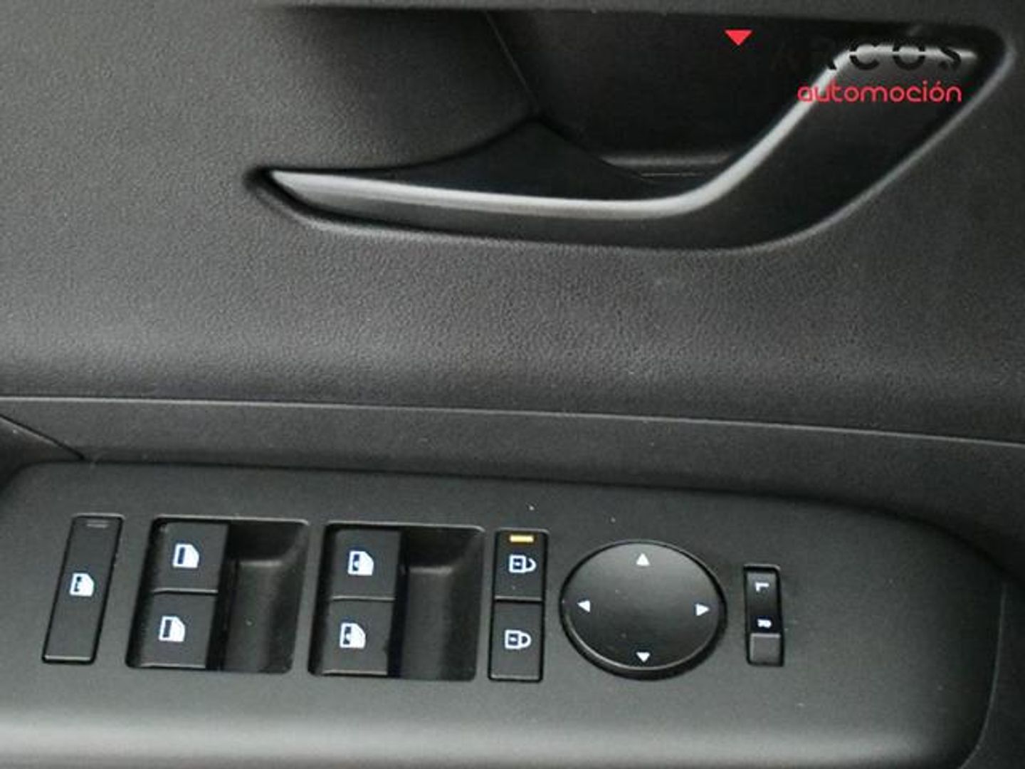 Hyundai Kona 1.6 GDI HEV Maxx DCT 104 kW (141 CV)