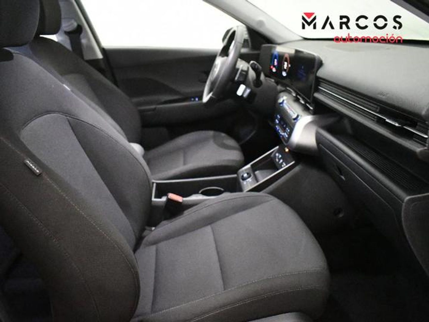 Hyundai Kona 1.6 GDI HEV Maxx DCT 104 kW (141 CV)