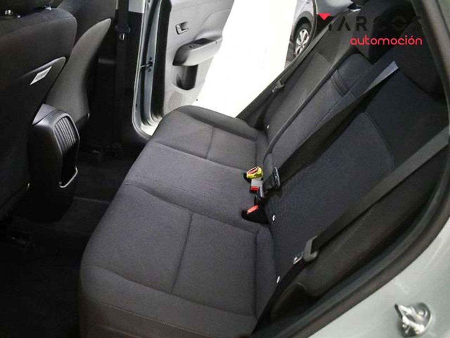 Hyundai Kona 1.6 GDI HEV Maxx DCT 104 kW (141 CV)