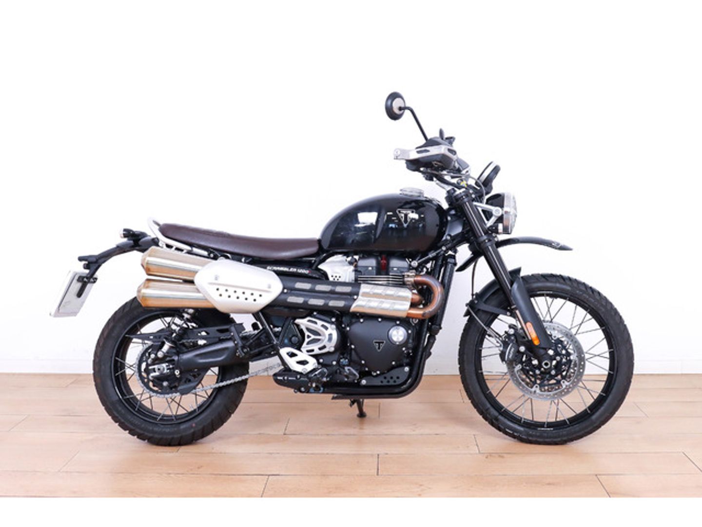 Triumph Scrambler 1200 X Negro Motorcycle