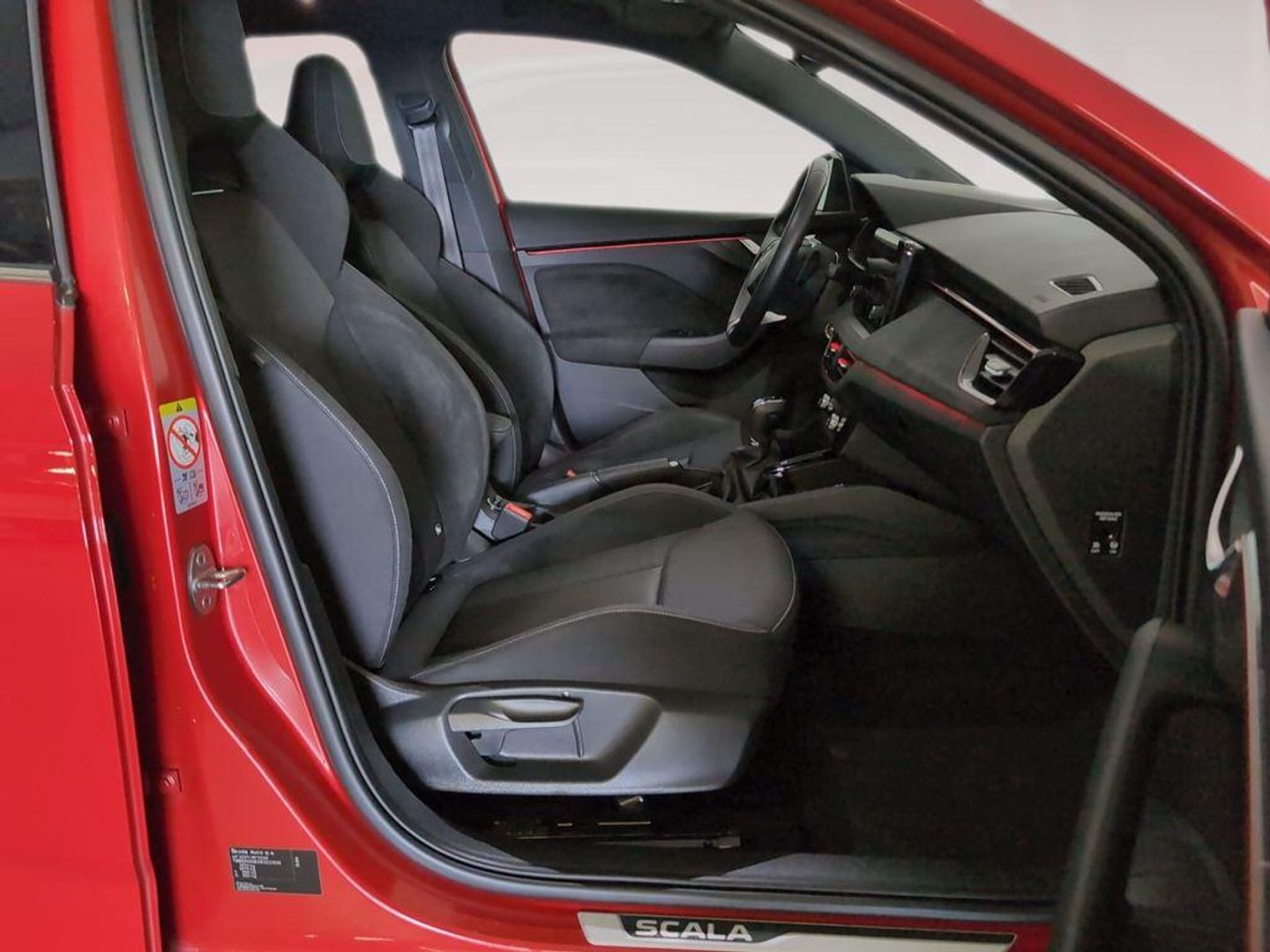 Skoda Scala Design 1.0 TSI DSG 85 kW (115 CV)