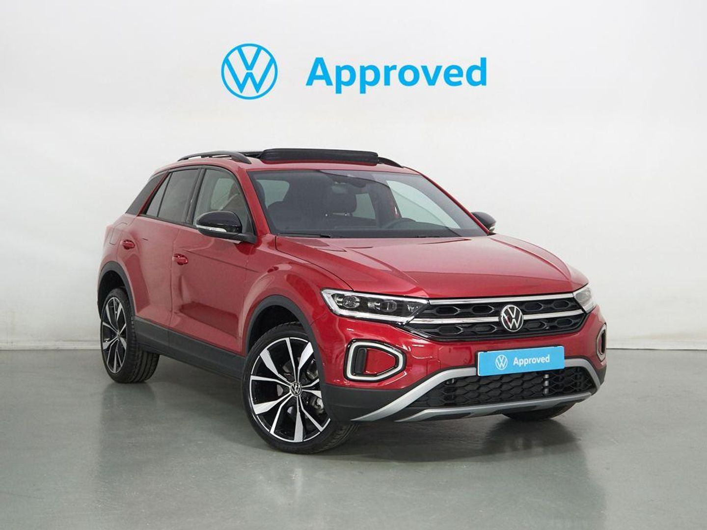 Volkswagen T-Roc Dark Line 1.5 TSI 110 kW (150 CV) DSG Rojo All Terrain / Pick-up