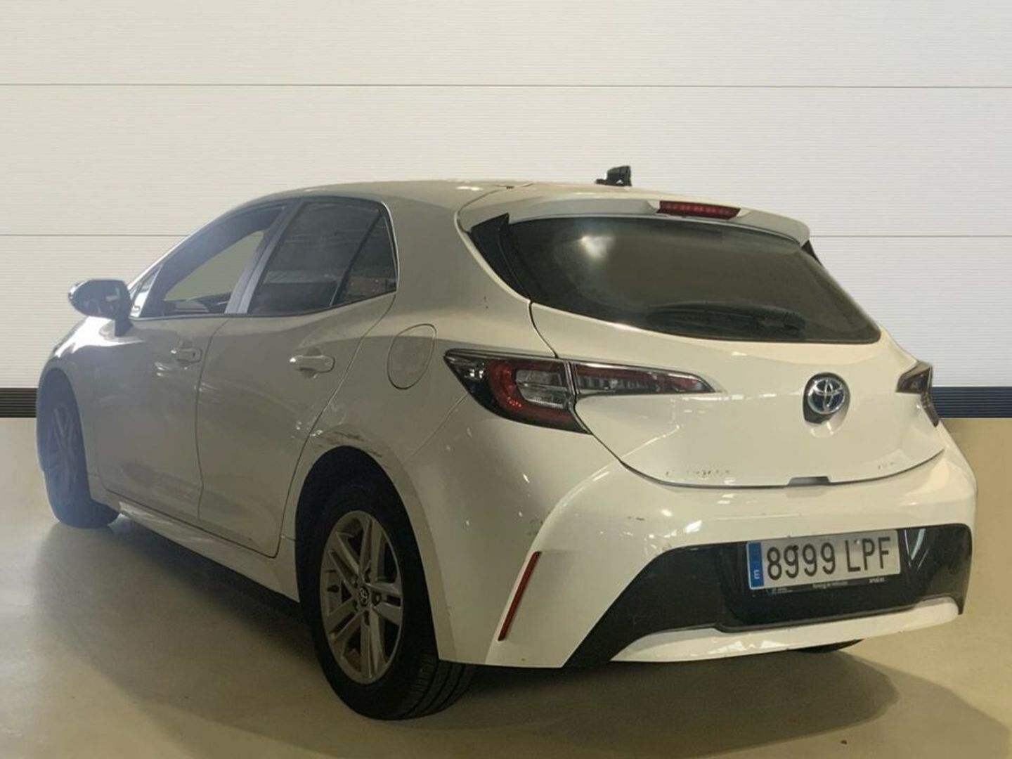 Toyota Corolla 1.8 125 Híbrido Active Tech E-CVT 90 kW (122 CV)