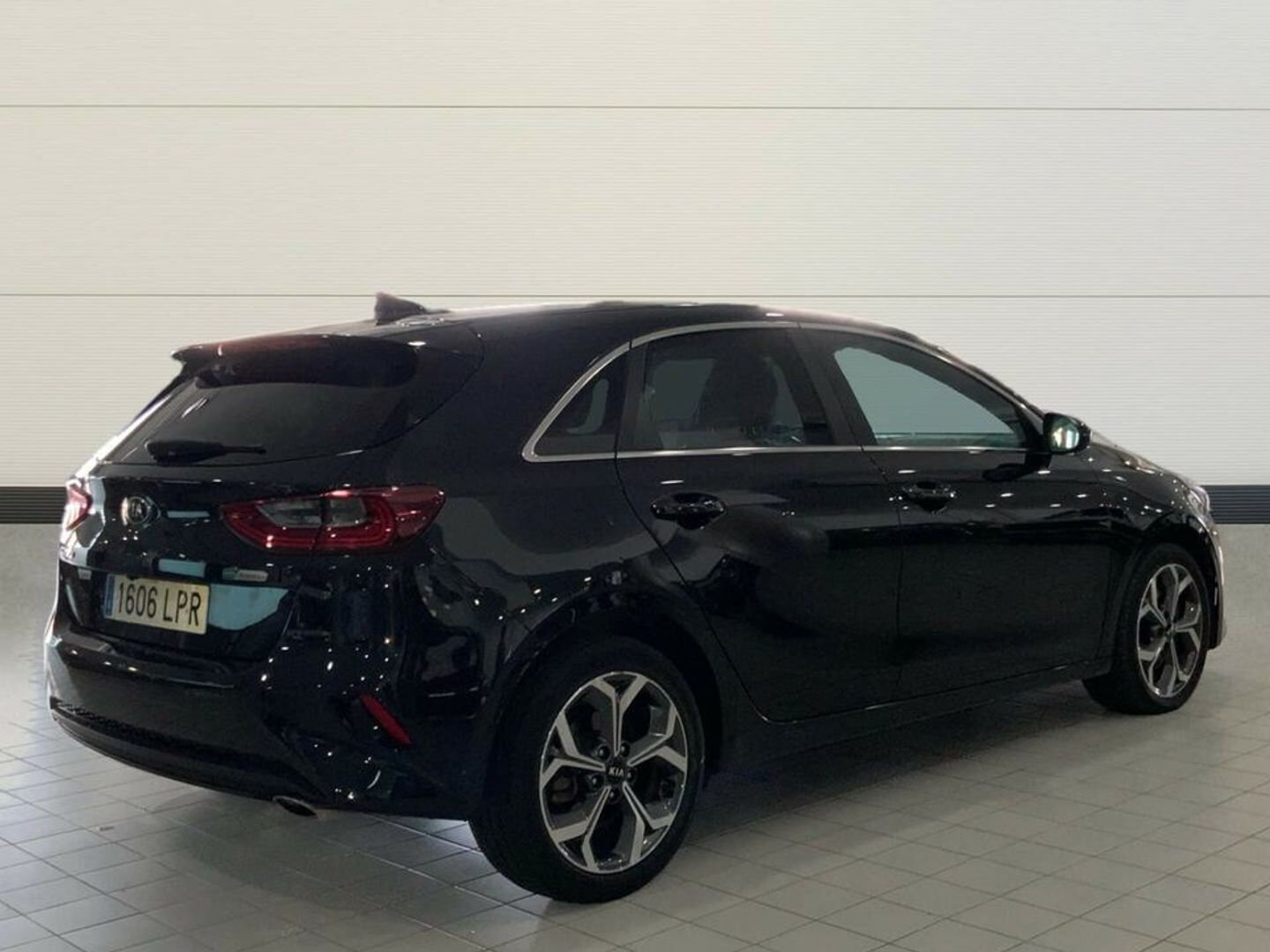 Kia Ceed 1.6 MHEV Tech DCT 100 kW (136 CV)