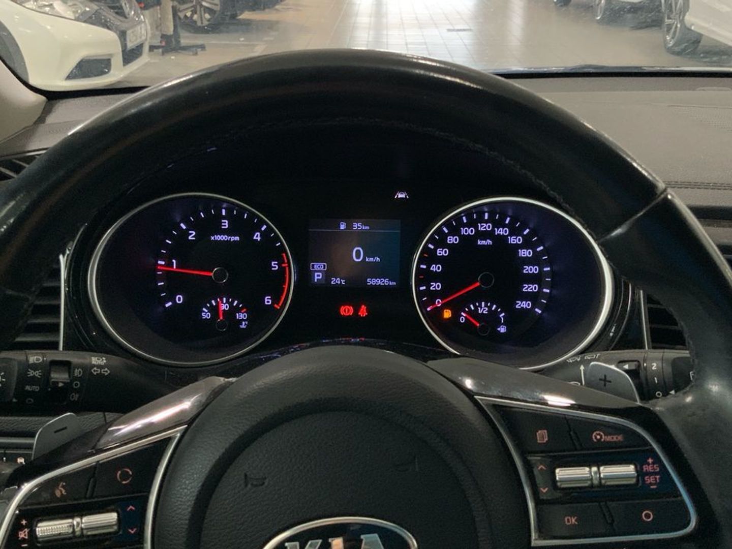 Kia Ceed 1.6 MHEV Tech DCT 100 kW (136 CV)