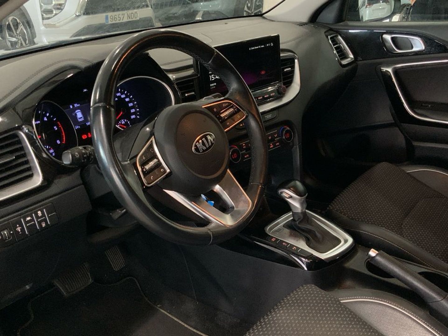 Kia Ceed 1.6 MHEV Tech DCT 100 kW (136 CV)