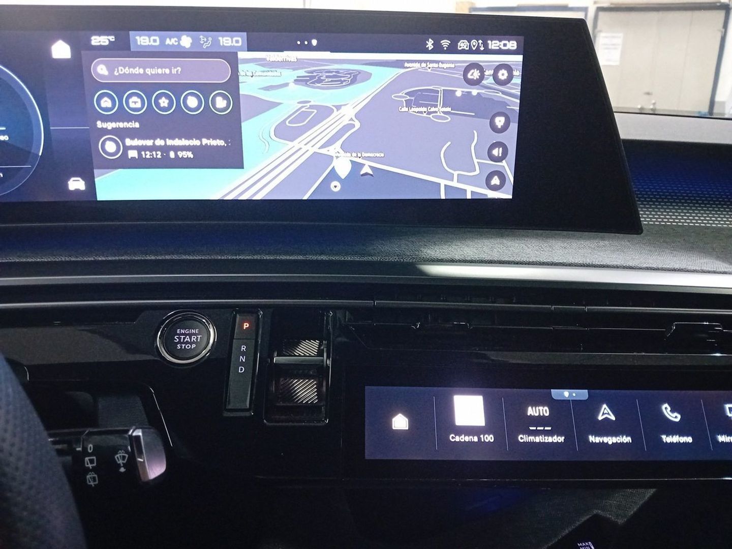 Peugeot e-5008 GT Eléctrico 157 kW (214 CV)