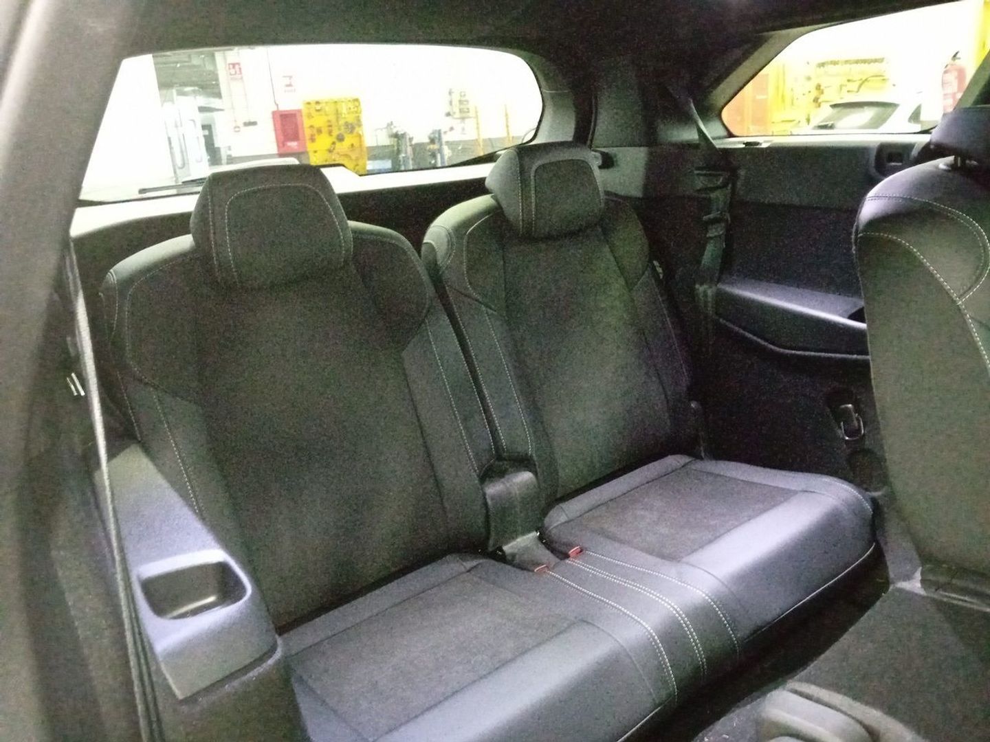 Peugeot e-5008 GT Eléctrico 157 kW (214 CV)