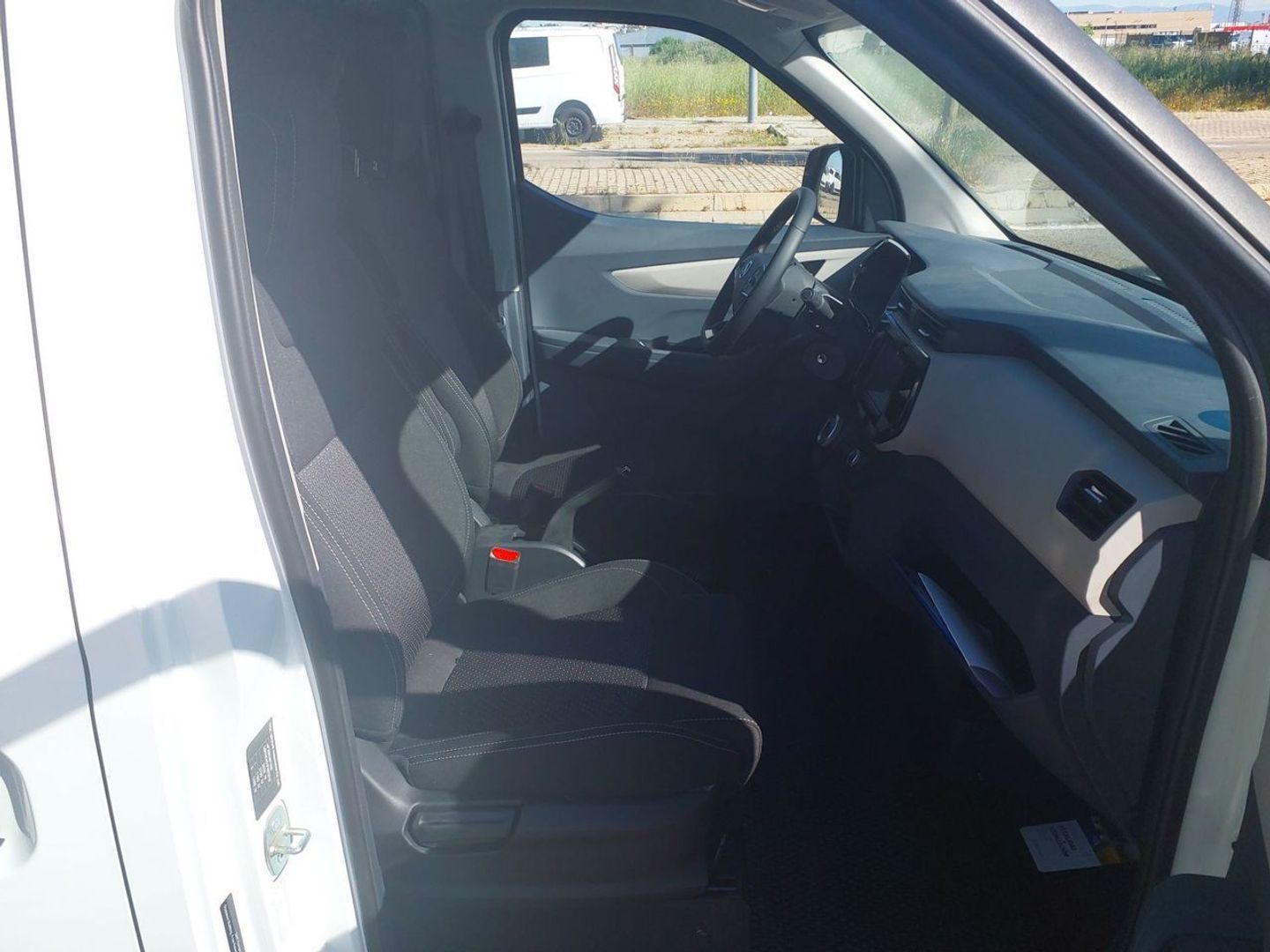MAXUS eDeliver Furgon eDeliver 3 LWB 50 kWh 90 kW (122 CV)