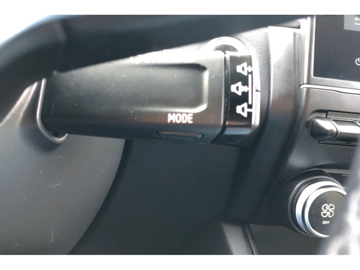 Renault Captur Zen TCe 66 kW (90 CV)