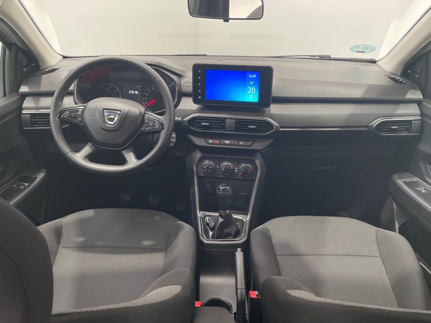 Dacia Sandero Essential SCe 49 kW (67 CV)