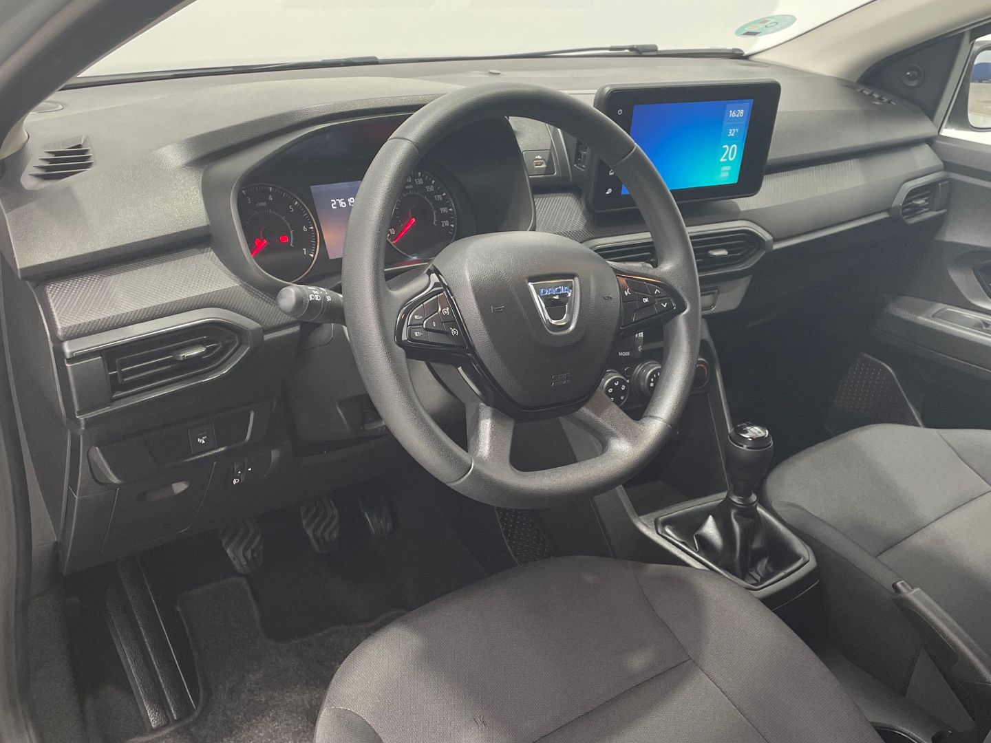 Dacia Sandero Essential SCe 49 kW (67 CV)