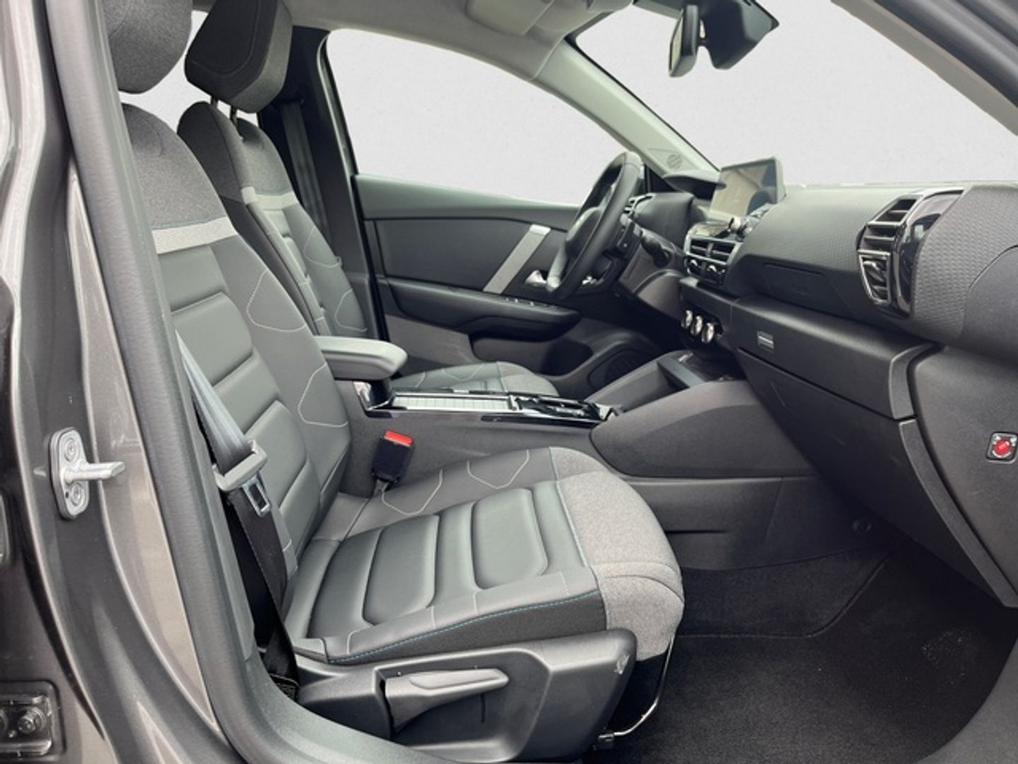 Citroen C4 X 1.2 PureTech 130 S&S Shine EAT8 96 kW (131 CV)
