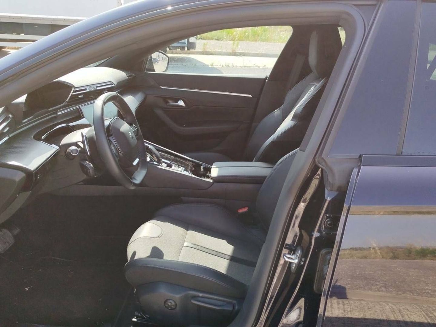 Peugeot 508 BlueHDI 130 S&S Allure Pack EAT8 96 kW (130 CV)