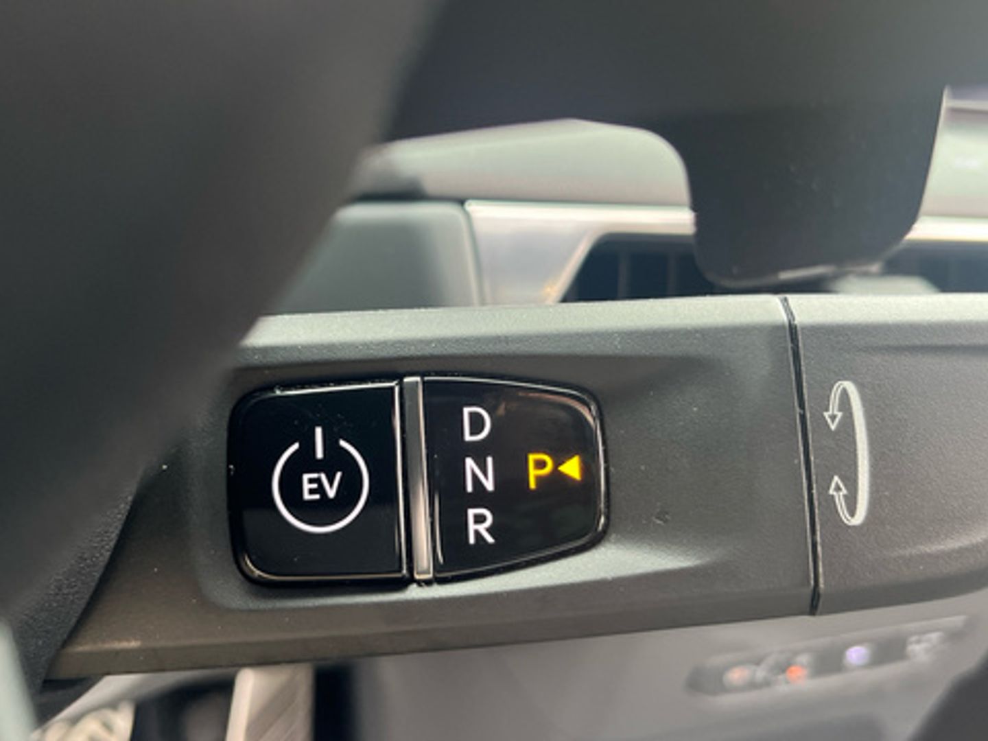 Kia EV9 GT-Line 99,8kWh AWD 283 kW (384 CV)