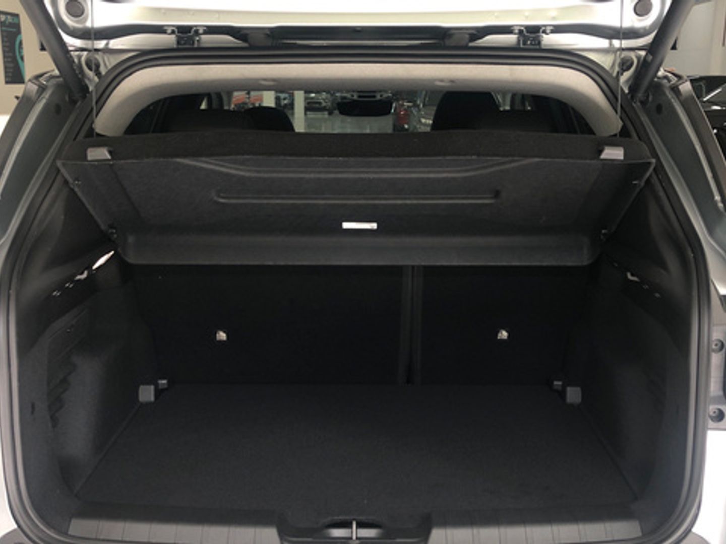 Jeep Avenger 1.2 eHybrid Summit 74 kW (100 CV)